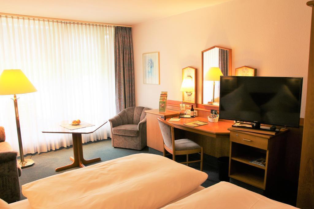 Hotel Graf Eberhard Bad Urach Exterior photo
